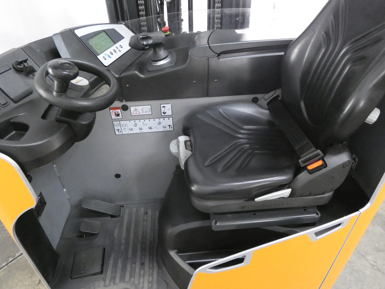 Still FM-X17 - Carrello retrattile: foto 3 Still FM-X17 - Carrello retrattile: foto 3