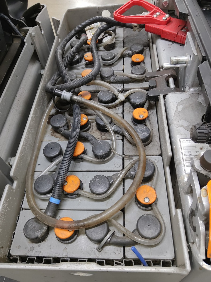 Still LTX50 - Trattore elettrico: foto 4 Still LTX50 - Trattore elettrico: foto 4