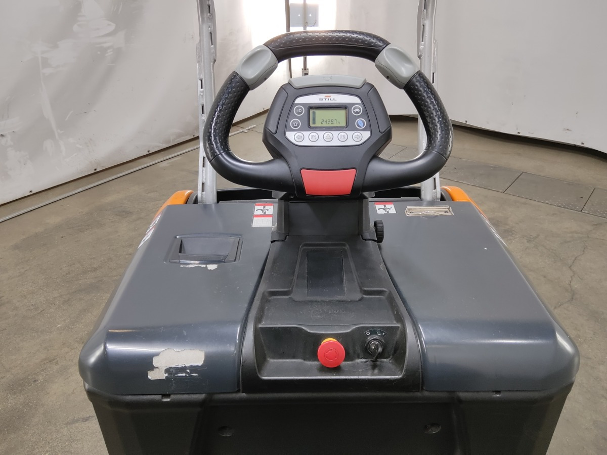 Still LTX50 - Trattore elettrico: foto 3 Still LTX50 - Trattore elettrico: foto 3