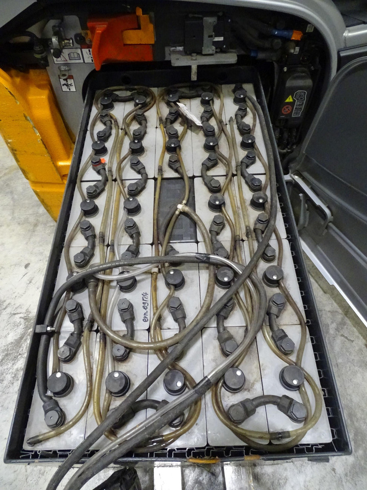 Still RX20-16C - Carrello elevatore elettrico: foto 4 Still RX20-16C - Carrello elevatore elettrico: foto 4