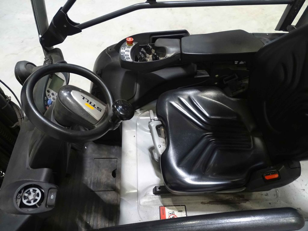 Still RX60-30L - Carrello elevatore elettrico: foto 3 Still RX60-30L - Carrello elevatore elettrico: foto 3