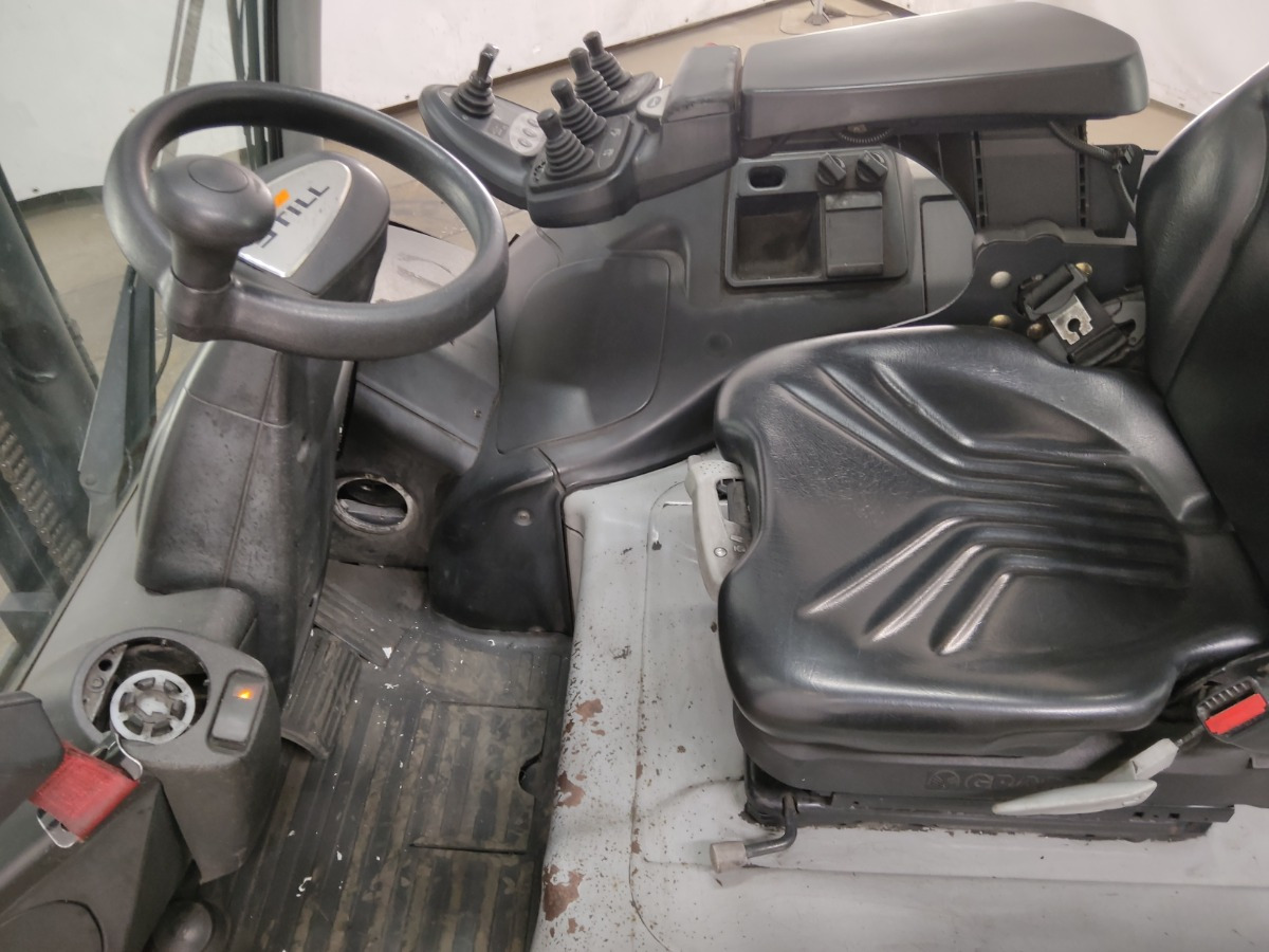 Still RX60-30L - Carrello elevatore elettrico: foto 3 Still RX60-30L - Carrello elevatore elettrico: foto 3