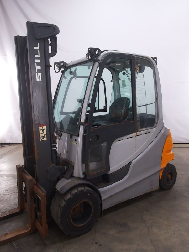 Still RX60-35 - Carrello elevatore elettrico: foto 1 Still RX60-35 - Carrello elevatore elettrico: foto 1