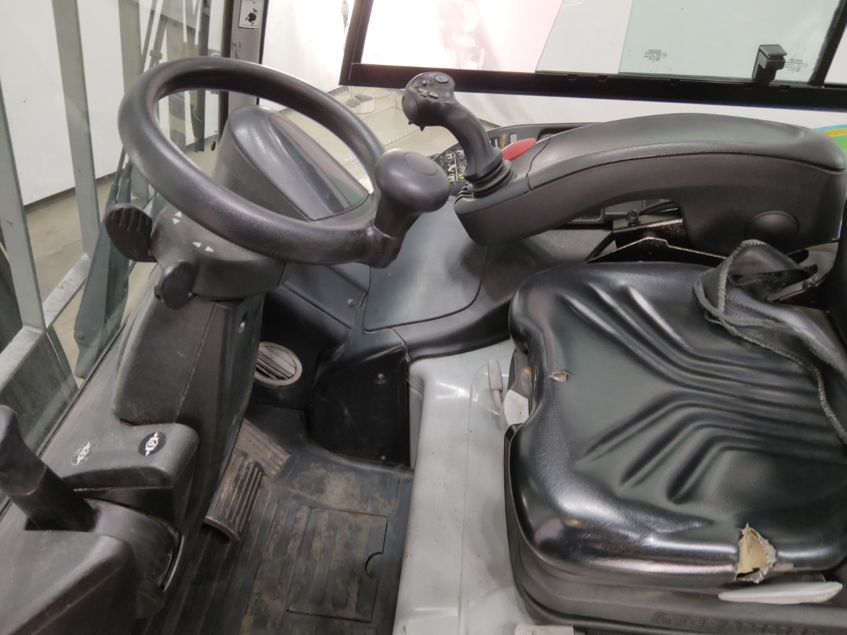 Carrello elevatore elettrico Still RX60-45: foto 7