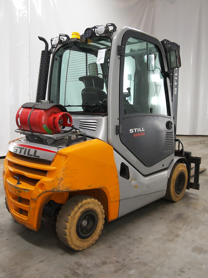 Still RX70-30T - Carrello elevatore: foto 2 Still RX70-30T - Carrello elevatore: foto 2
