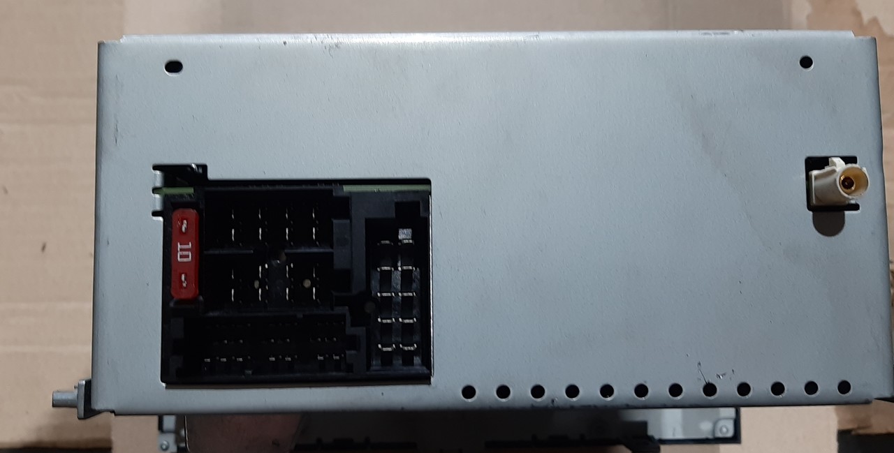 BOSCH / REXROTH Mercedes Actros MP4 CD Player A0004467662 - Cabina e interni per Camion: foto 2 BOSCH / REXROTH Mercedes Actros MP4 CD Player A0004467662 - Cabina e interni per Camion: foto 2