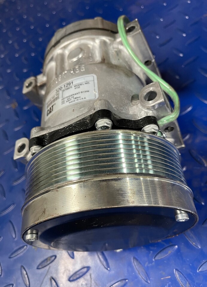 CATERPILLAR AC Clima compressor 320-1291 - Compressore A/C per Macchina da cantiere: foto 4 CATERPILLAR AC Clima compressor 320-1291 - Compressore A/C per Macchina da cantiere: foto 4