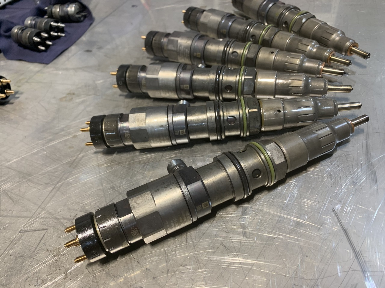 Injectors Detroit Diesel DD15 A4710700887 0445120386 - Iniettore per Camion: foto 3 Injectors Detroit Diesel DD15 A4710700887 0445120386 - Iniettore per Camion: foto 3