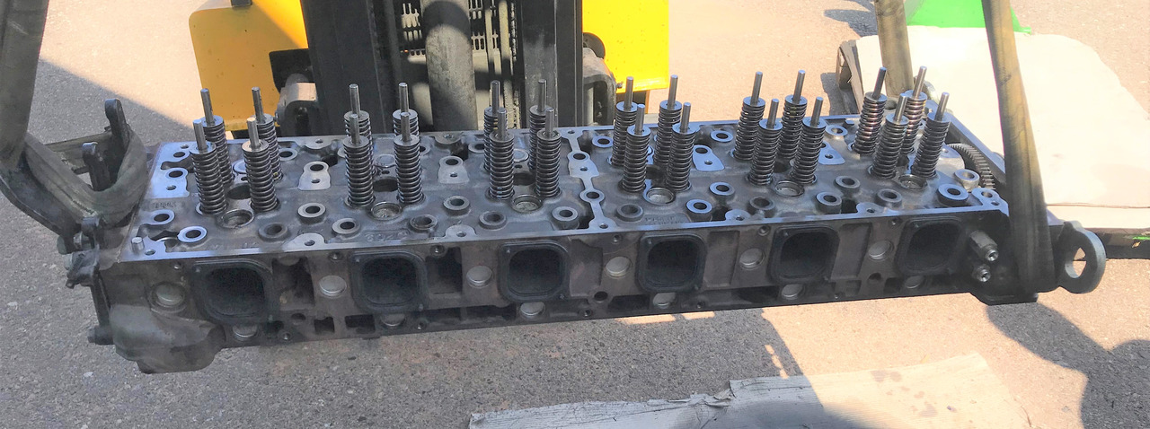 Mercedes Actros MP4 Euro 6 Cylinderhead OM470 - Motore e ricambi per Camion: foto 1 Mercedes Actros MP4 Euro 6 Cylinderhead OM470 - Motore e ricambi per Camion: foto 1