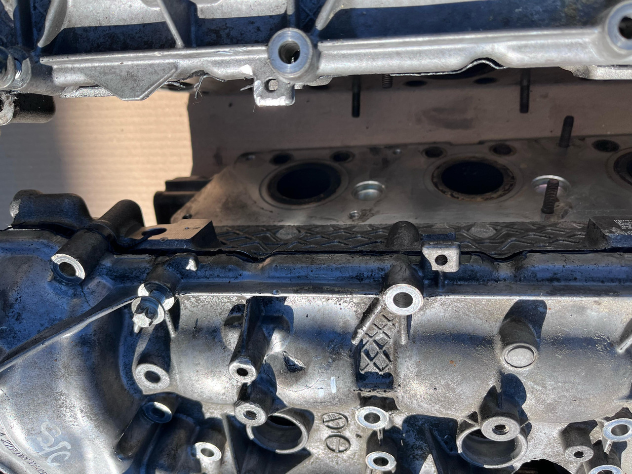 Mercedes Benz Cylinder Heads A2730160105 / A2730160005 - Blocco cilindri: foto 4 Mercedes Benz Cylinder Heads A2730160105 / A2730160005 - Blocco cilindri: foto 4