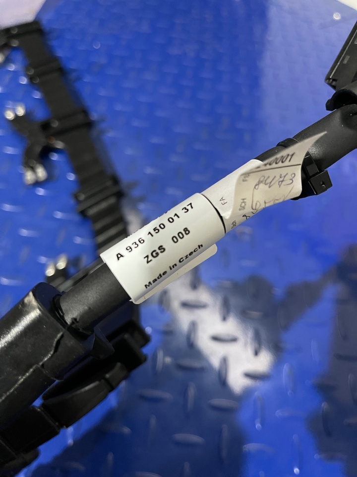 Mercedews Atego Arocs Axor OM963 Euro 6 Injector cable - Sistema elettrico per Camion: foto 2 Mercedews Atego Arocs Axor OM963 Euro 6 Injector cable - Sistema elettrico per Camion: foto 2