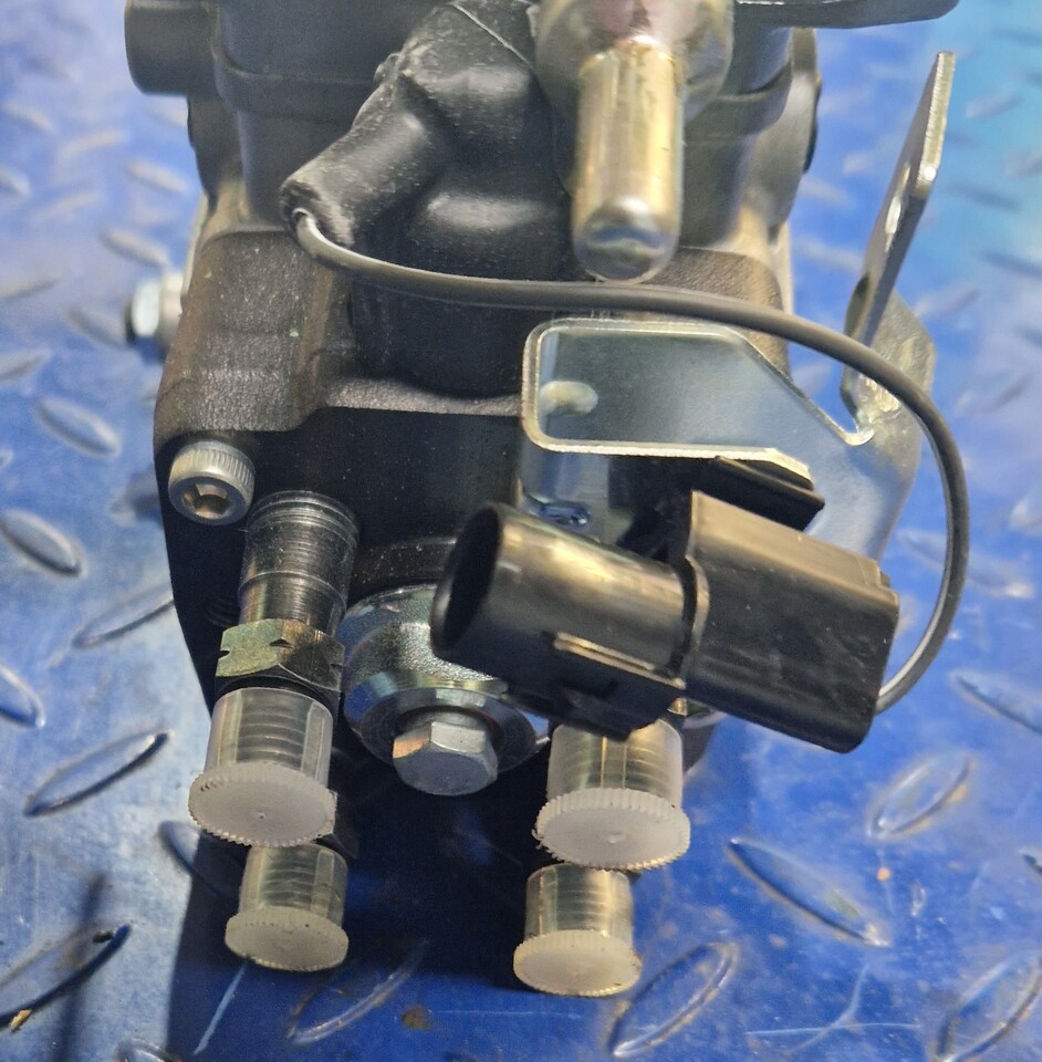 DENSO INJECTION PUMP ME202646 - Ricambi per Camion: foto 5 DENSO INJECTION PUMP ME202646 - Ricambi per Camion: foto 5