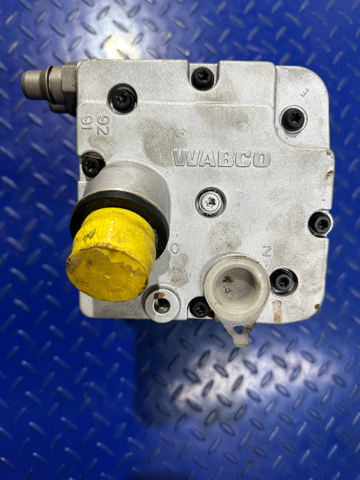 Mercedes Atego 3 Euro 6 Wabco Air Compressor A0011307615 - Ricambi per Camion: foto 3 Mercedes Atego 3 Euro 6 Wabco Air Compressor A0011307615 - Ricambi per Camion: foto 3