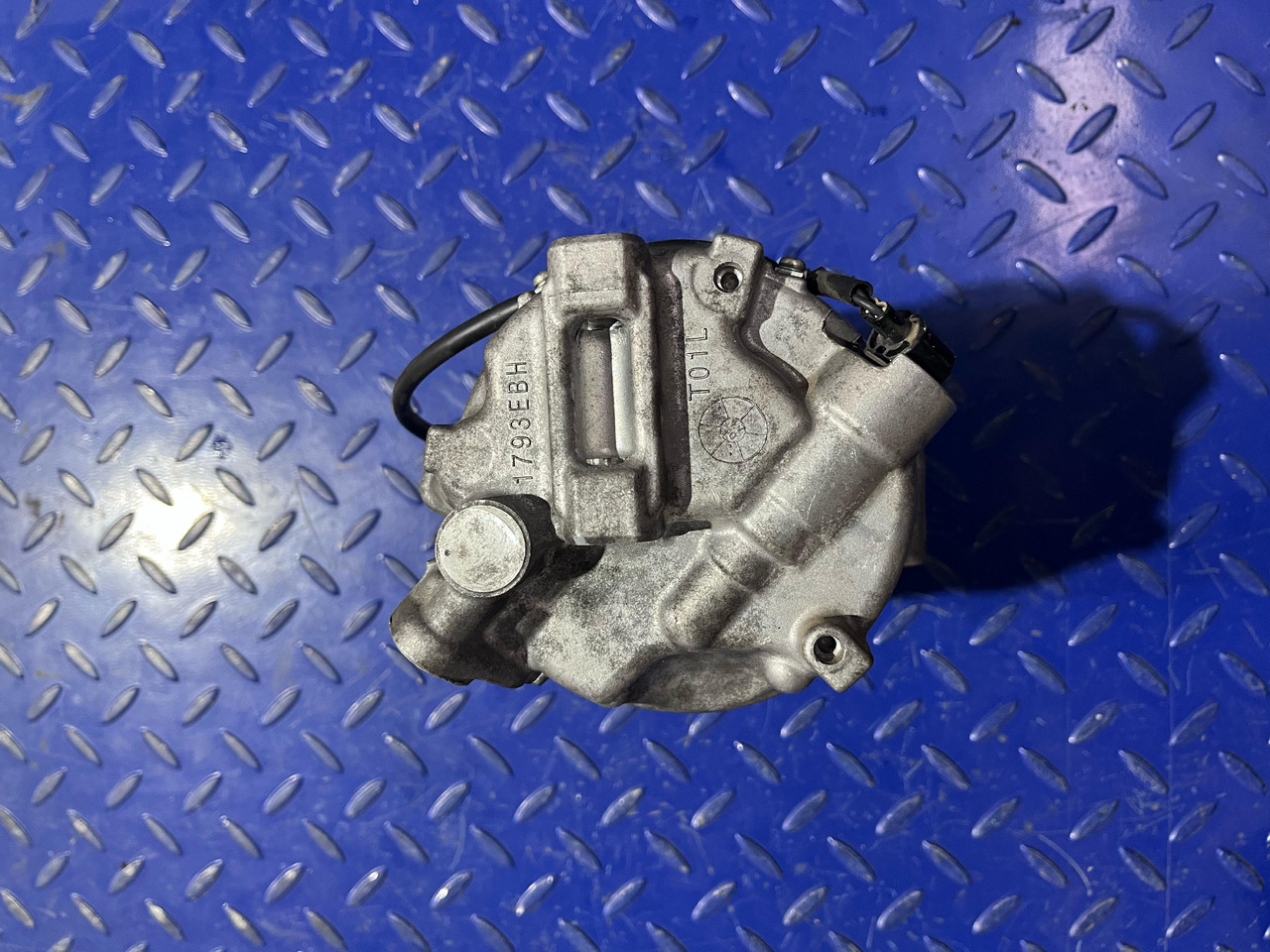 SANDEN BMW 6822848 - Compressore A/C: foto 2 SANDEN BMW 6822848 - Compressore A/C: foto 2