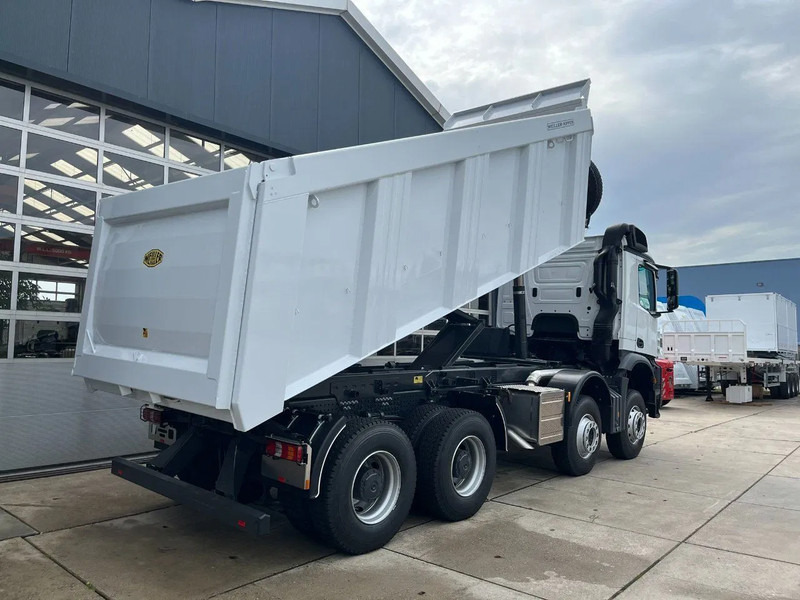 Autocarro ribaltabile nuovo Mercedes-Benz Arocs 4140 K 8x4 Meiller tipper (15 units): foto 10