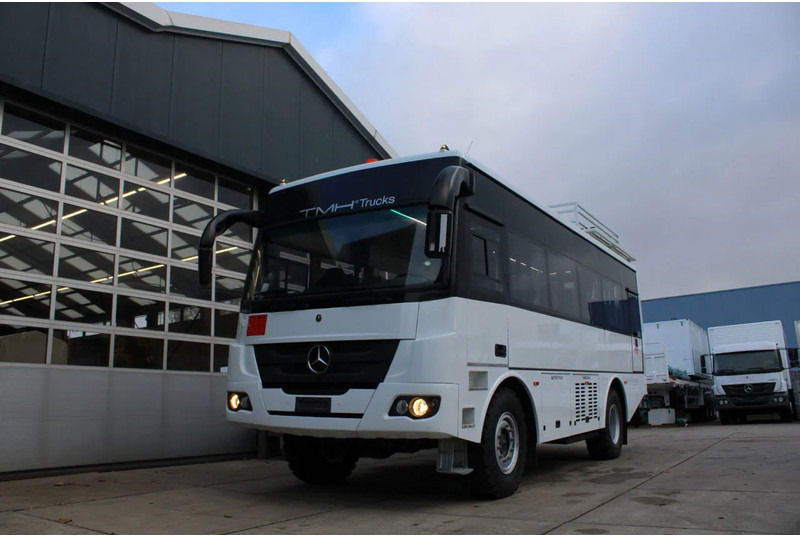 Mercedes-Benz Atego 1725 4x4 Passenger Bus - Pullman: foto 1 Mercedes-Benz Atego 1725 4x4 Passenger Bus - Pullman: foto 1