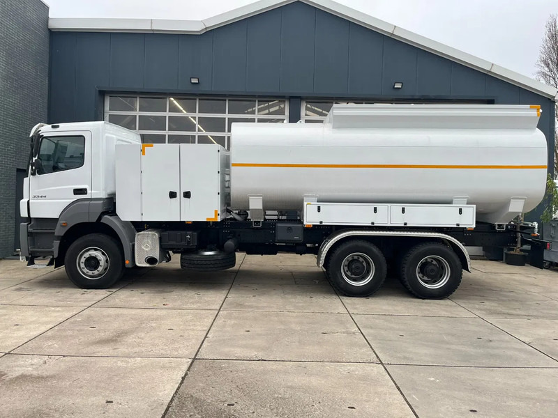 Mercedes-Benz Axor 3344 6x4 Water Tank Truck - Camion cisterna: foto 2 Mercedes-Benz Axor 3344 6x4 Water Tank Truck - Camion cisterna: foto 2