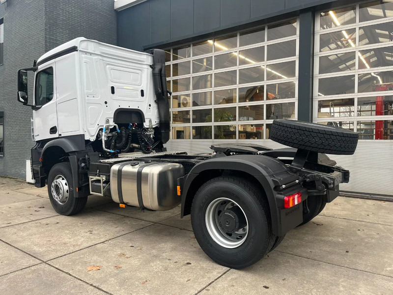 Mercedes-Benz Actros 2045 S 4x2 Tractor Head - Trattore stradale: foto 3 Mercedes-Benz Actros 2045 S 4x2 Tractor Head - Trattore stradale: foto 3