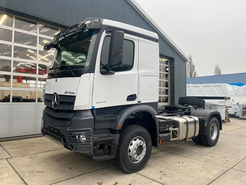 Mercedes-Benz Actros 2045 S 4x2 Tractor Head - Trattore stradale: foto 1 Mercedes-Benz Actros 2045 S 4x2 Tractor Head - Trattore stradale: foto 1