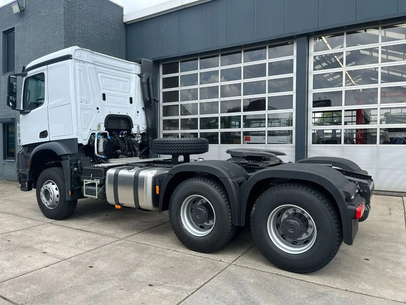 Mercedes-Benz Actros 3348 S 6x4 Tractor Head - Trattore stradale: foto 4 Mercedes-Benz Actros 3348 S 6x4 Tractor Head - Trattore stradale: foto 4