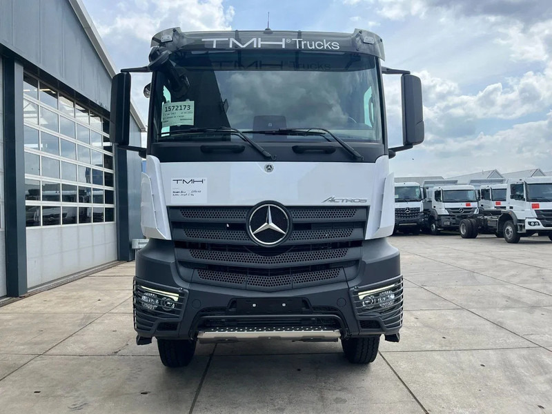 Mercedes-Benz Actros 3348 S 6x4 Tractor Head - Trattore stradale: foto 2 Mercedes-Benz Actros 3348 S 6x4 Tractor Head - Trattore stradale: foto 2