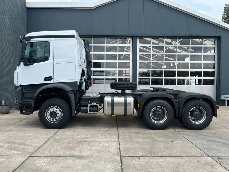 Mercedes-Benz Actros 3348 S 6x4 Tractor Head - Trattore stradale: foto 3 Mercedes-Benz Actros 3348 S 6x4 Tractor Head - Trattore stradale: foto 3