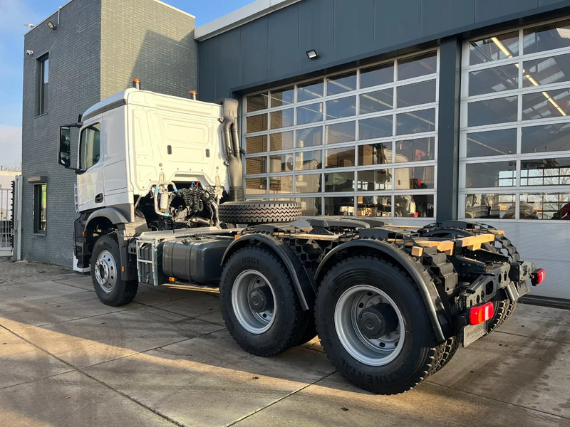 Mercedes-Benz Actros 4048 S 6x4 Tractor Head - Trattore stradale: foto 3 Mercedes-Benz Actros 4048 S 6x4 Tractor Head - Trattore stradale: foto 3