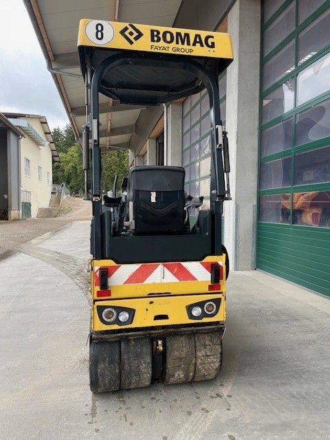 BOMAG BW 100 AC-5 - Rullo combinato: foto 5 BOMAG BW 100 AC-5 - Rullo combinato: foto 5