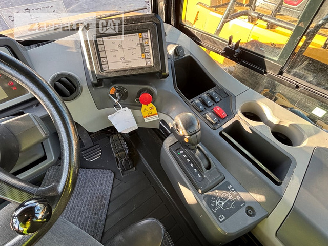 Dumper articolato Cat 725-04A: foto 18