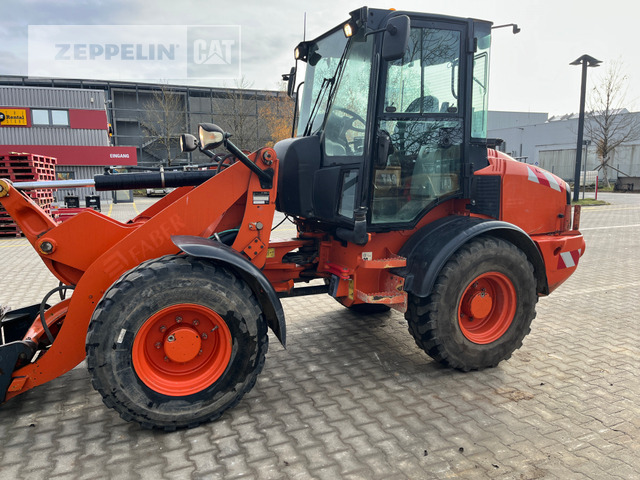 Cat 908H - Pala gommata: foto 3 Cat 908H - Pala gommata: foto 3