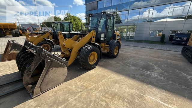 Cat 908M - Pala gommata: foto 1 Cat 908M - Pala gommata: foto 1