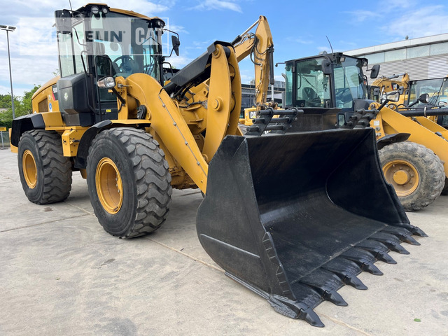 Cat 938M - Pala gommata: foto 1 Cat 938M - Pala gommata: foto 1