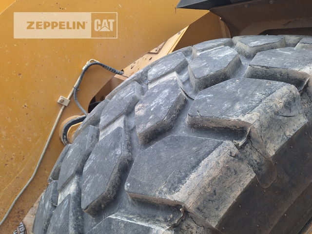 Pala gommata Cat 950GC: foto 7