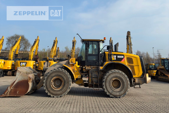 Cat 966M - Pala gommata: foto 1 Cat 966M - Pala gommata: foto 1