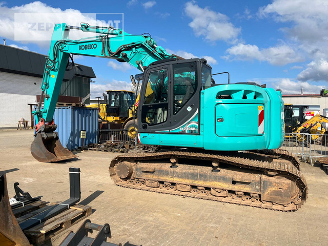 Kobelco SK230SRLC - Escavatore cingolato: foto 1 Kobelco SK230SRLC - Escavatore cingolato: foto 1