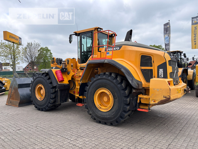 Volvo L220H - Pala gommata: foto 4 Volvo L220H - Pala gommata: foto 4