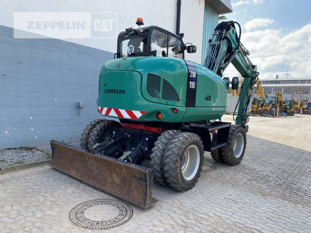 Escavatore gommato Zeppelin ZM110: foto 6