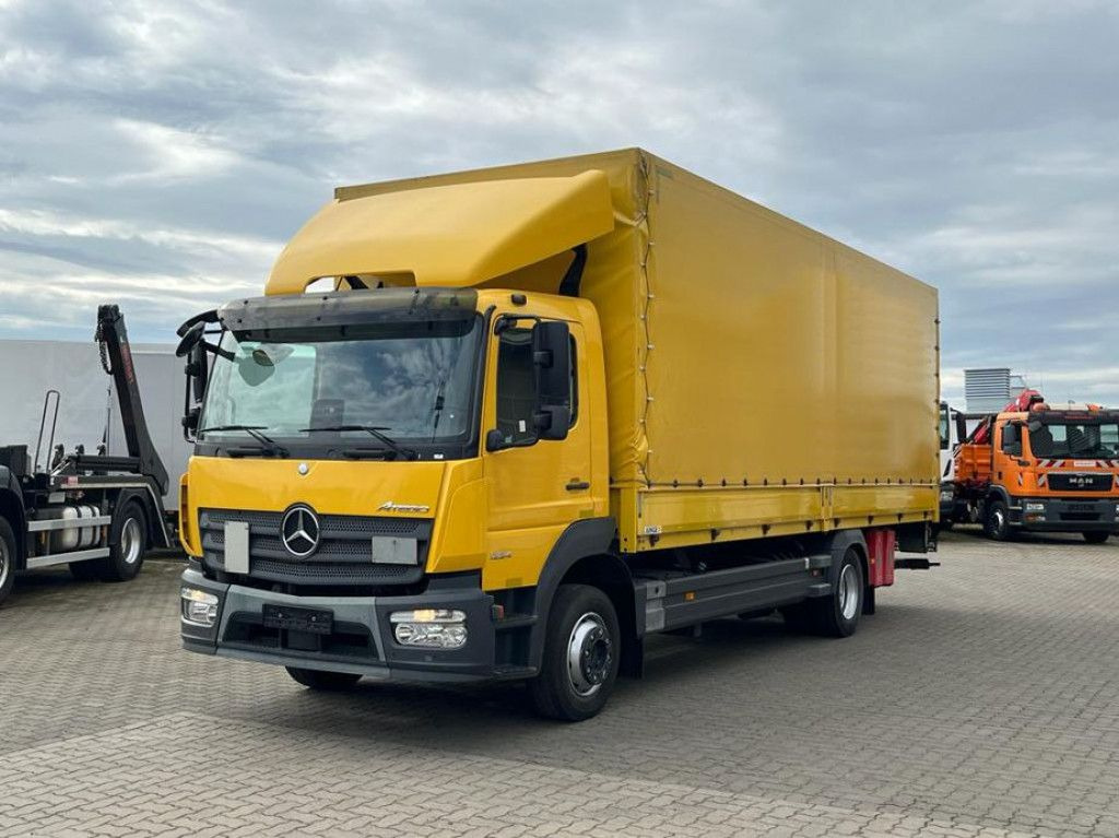 Mercedes-Benz Atego 1224 L Pritsche LBW LBW 1.5to - Autocarro con pianale/ Cassone fisso: foto 1 Mercedes-Benz Atego 1224 L Pritsche LBW LBW 1.5to - Autocarro con pianale/ Cassone fisso: foto 1