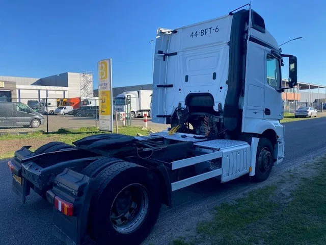 Mercedes-Benz Actros 1840 stream space cabine met spoilers fenders en zonneklep, apk gekeurd. - Trattore stradale: foto 4 Mercedes-Benz Actros 1840 stream space cabine met spoilers fenders en zonneklep, apk gekeurd. - Trattore stradale: foto 4