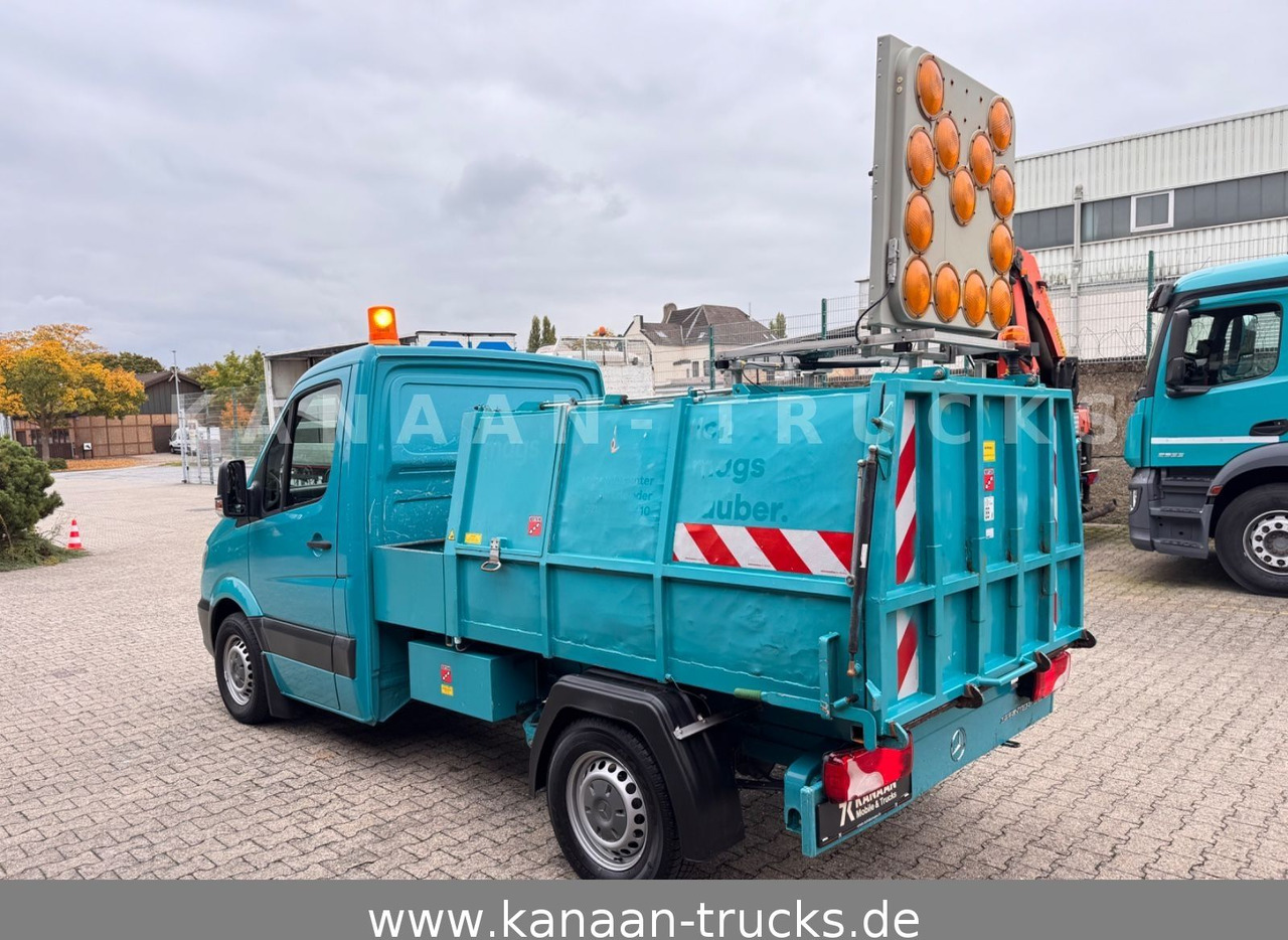 Mercedes-Benz 313 CDI Sprinter II Bertsche Müllwagen Tafel - Furgone: foto 4 Mercedes-Benz 313 CDI Sprinter II Bertsche Müllwagen Tafel - Furgone: foto 4