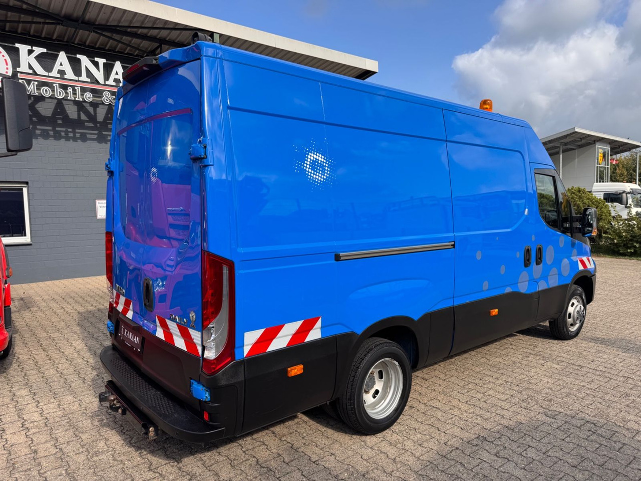 Iveco Daily Kasten 50 C 170 Werkstattwagen SORTIMO - Furgone chiuso: foto 3 Iveco Daily Kasten 50 C 170 Werkstattwagen SORTIMO - Furgone chiuso: foto 3