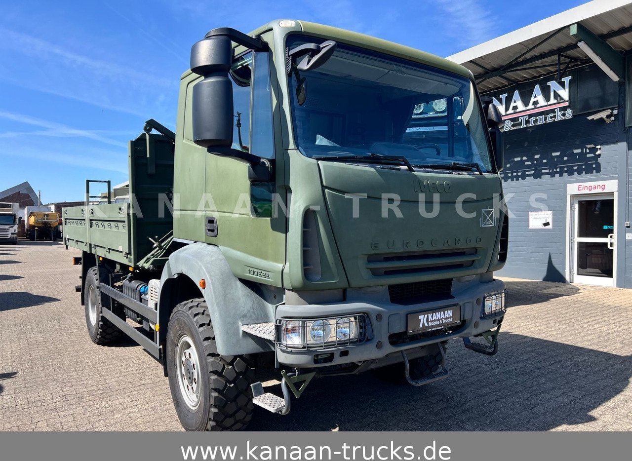 Iveco ML100E22WM-BW 4x4 Miltär Camper Exped 19 TKm - Autocarro con pianale/ Cassone fisso: foto 1 Iveco ML100E22WM-BW 4x4 Miltär Camper Exped 19 TKm - Autocarro con pianale/ Cassone fisso: foto 1