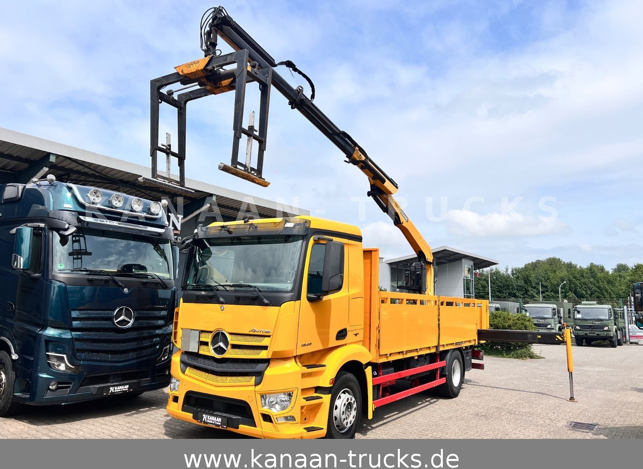 Mercedes-Benz 1845 Antos 4x2 Baustoffkran Palfinger 21001L - Camion con gru: foto 3 Mercedes-Benz 1845 Antos 4x2 Baustoffkran Palfinger 21001L - Camion con gru: foto 3