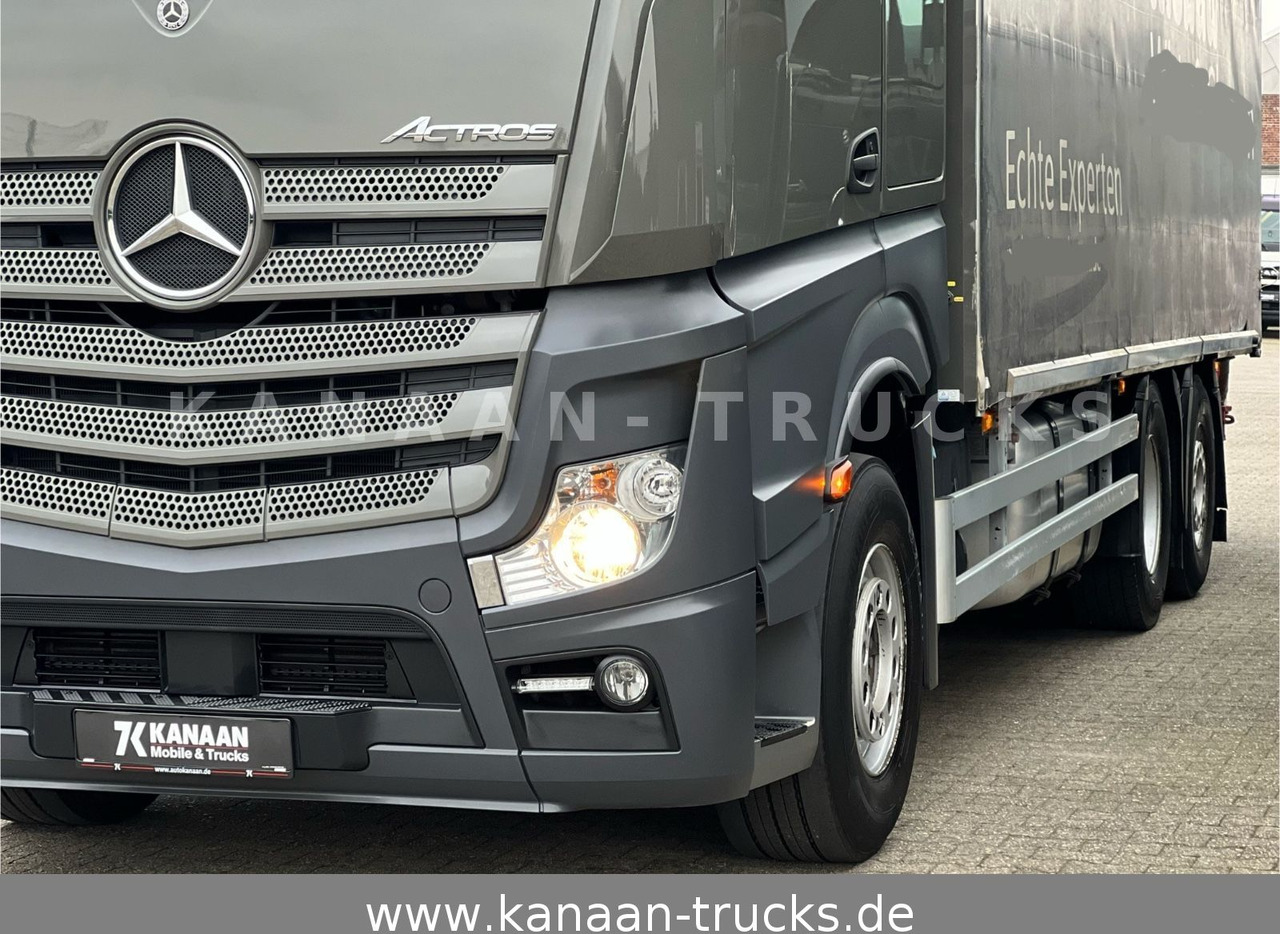 Mercedes-Benz 2548 Actros 6x2 Pritsche Moffet Mitnahme stapler - Camion centinato: foto 4 Mercedes-Benz 2548 Actros 6x2 Pritsche Moffet Mitnahme stapler - Camion centinato: foto 4