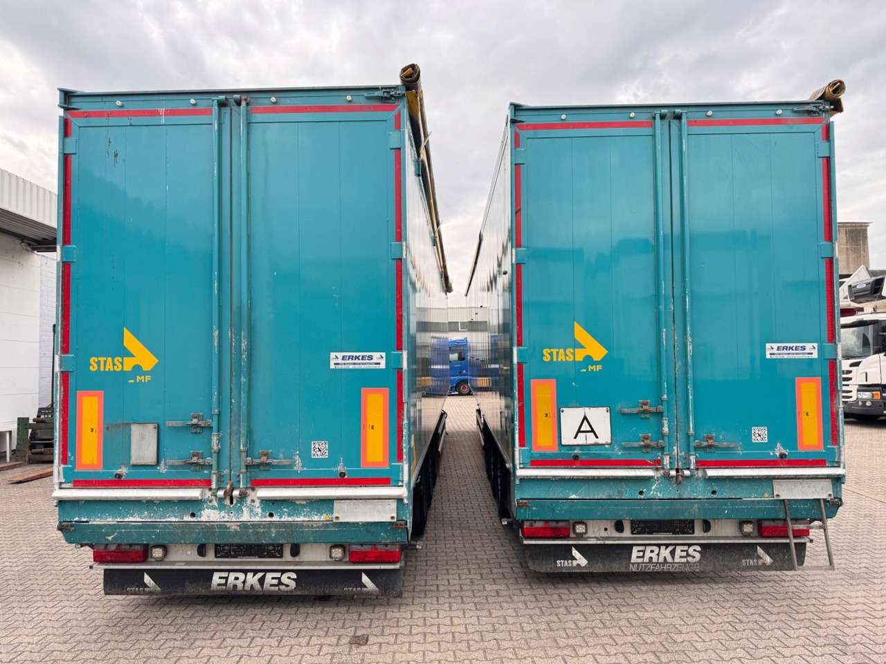 Leasing di Stas S 300 ZX Walkingfloor Schubboden 2 x Vorhanden Stas S 300 ZX Walkingfloor Schubboden 2 x Vorhanden: foto 9 Leasing di Stas S 300 ZX Walkingfloor Schubboden 2 x Vorhanden Stas S 300 ZX Walkingfloor Schubboden 2 x Vorhanden: foto 9