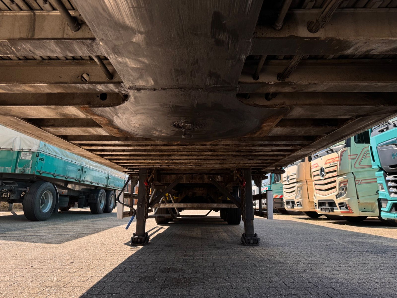 Leasing di Stas S 300 ZX Walkingfloor Schubboden 2 x Vorhanden Stas S 300 ZX Walkingfloor Schubboden 2 x Vorhanden: foto 14 Leasing di Stas S 300 ZX Walkingfloor Schubboden 2 x Vorhanden Stas S 300 ZX Walkingfloor Schubboden 2 x Vorhanden: foto 14