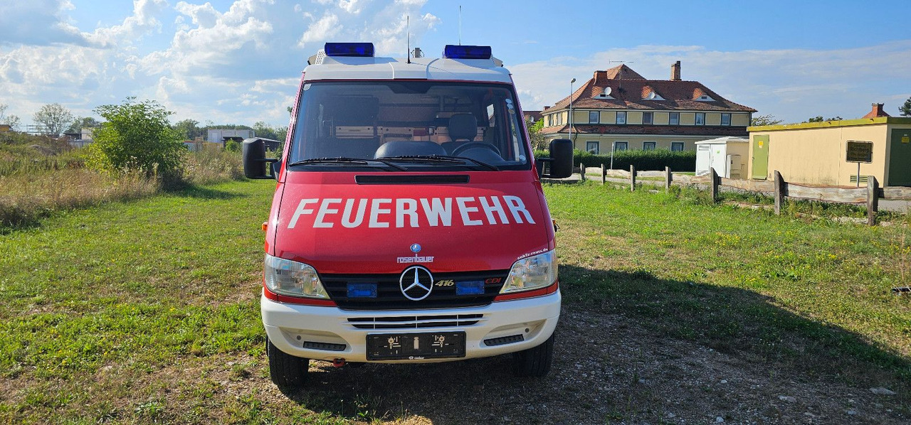 Mercedes-Benz Allrad Sprinter 416 Feuerwehr 4x4 VAN - Furgone: foto 2 Mercedes-Benz Allrad Sprinter 416 Feuerwehr 4x4 VAN - Furgone: foto 2