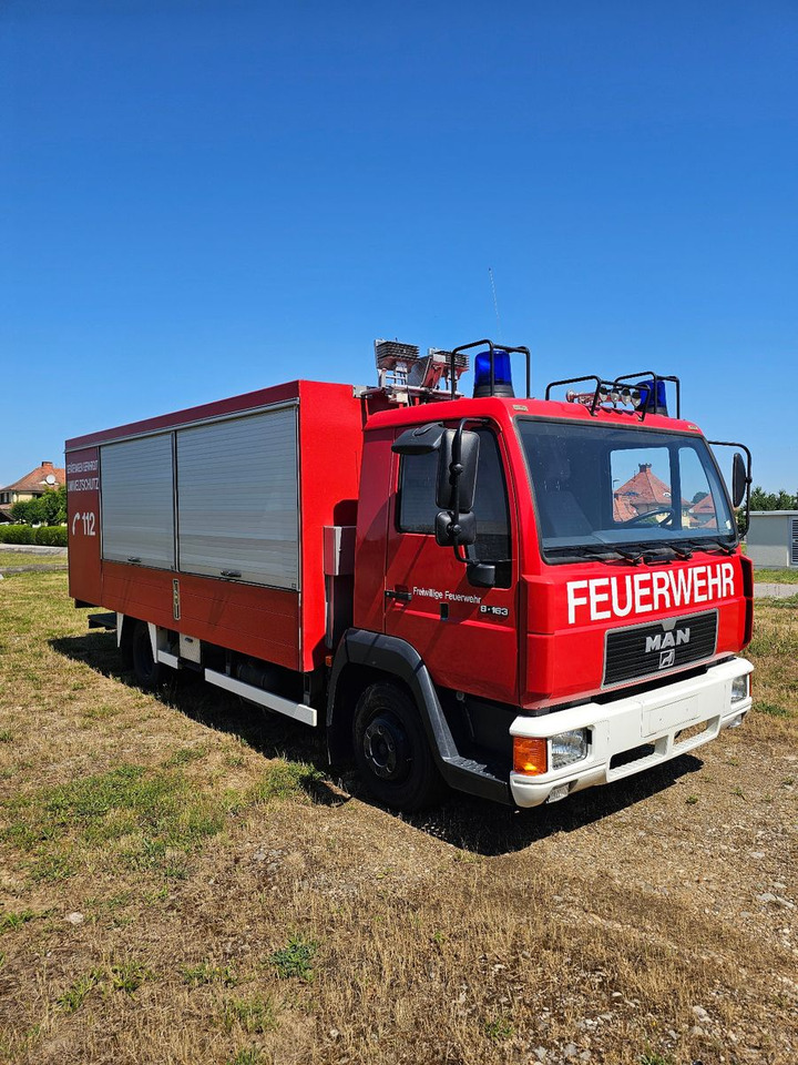 MAN 8.163 L2000 Feuerwehr GW G - Autopompa: foto 1 MAN 8.163 L2000 Feuerwehr GW G - Autopompa: foto 1