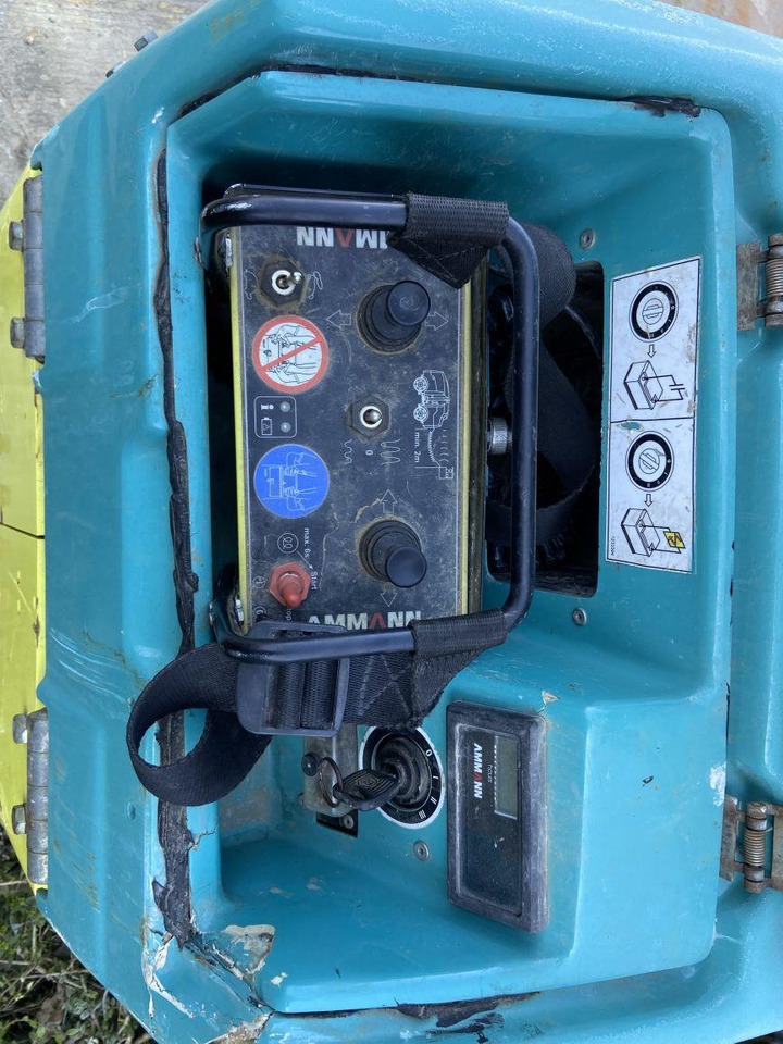 Ammann Rammax 1575 (1324) - Rullo compattatore/ Rullo compressore: foto 4 Ammann Rammax 1575 (1324) - Rullo compattatore/ Rullo compressore: foto 4