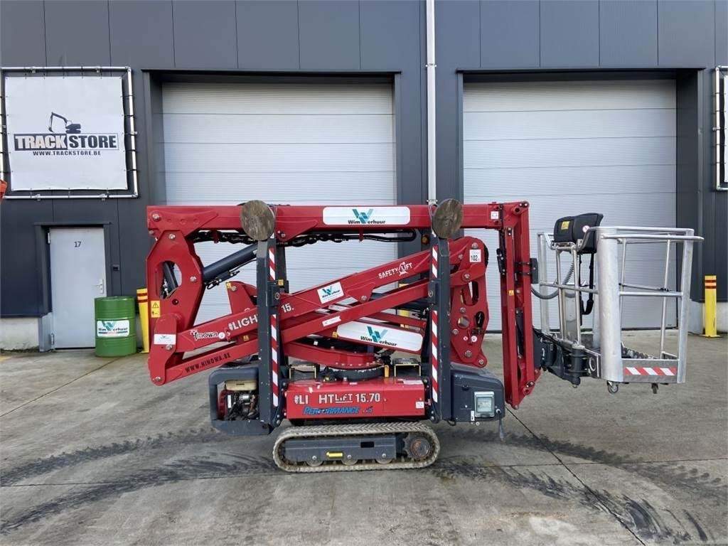 Hinowa Lightlift 15.70 IIIS (3832) - Piattaforma articolata: foto 1 Hinowa Lightlift 15.70 IIIS (3832) - Piattaforma articolata: foto 1